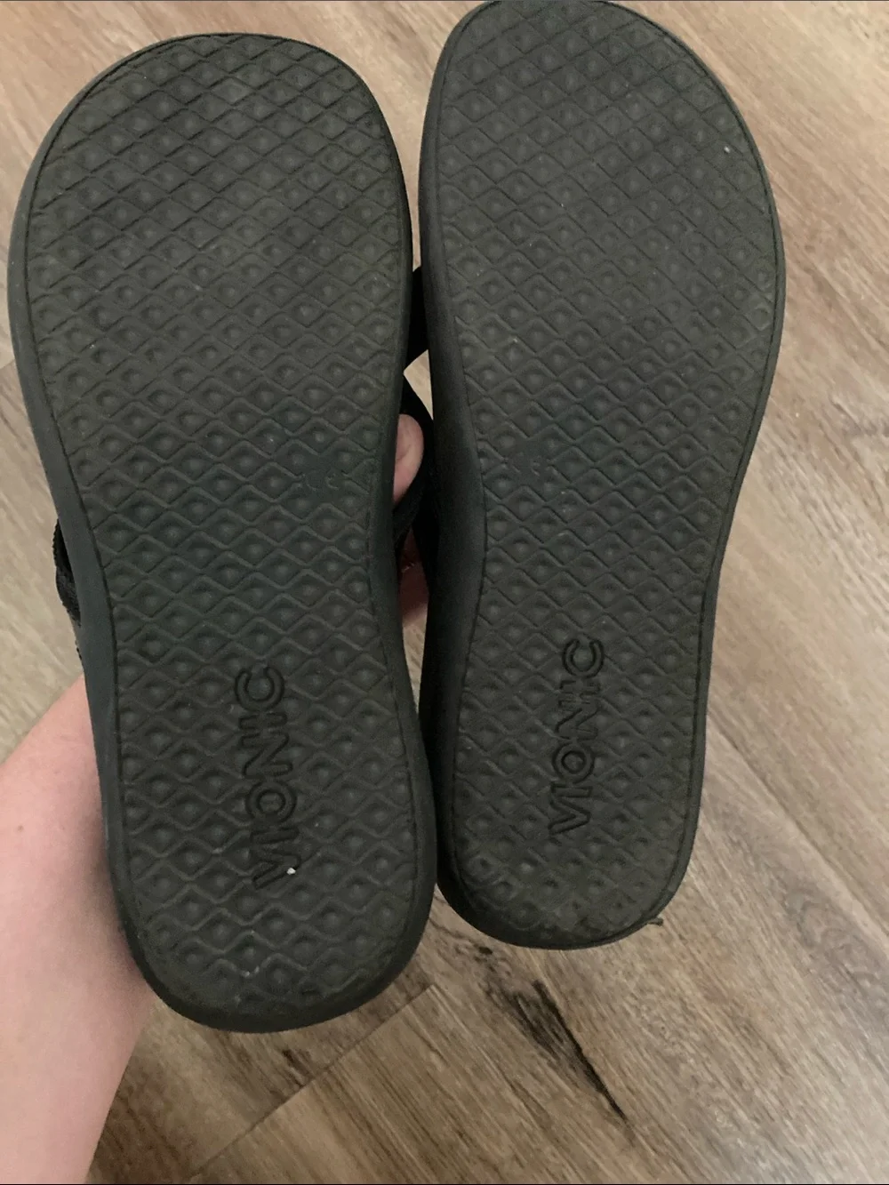 Vionic Black Womens Flip Flop Sandals Sz 10 - Picture 6 of 8